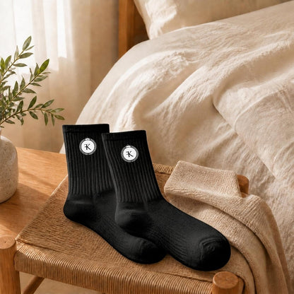 Felise KaBobo - Embroidered  Emblem Crew Socks|Cotton